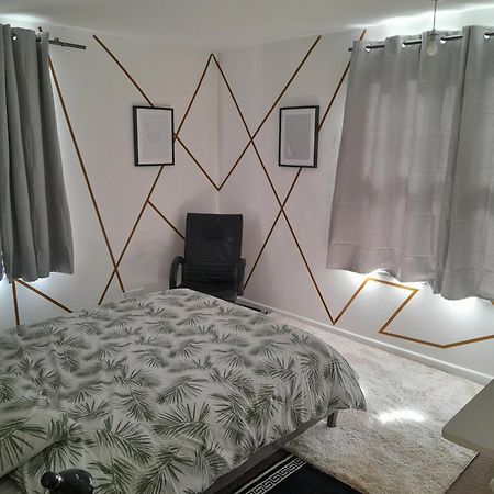 Bobi Apartment เชฟฟิลด์ ภายนอก รูปภาพ
